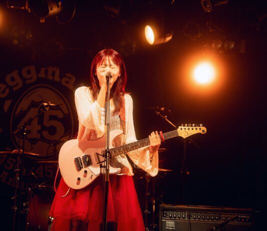 ちゃんゆ胃 自身最大キャパで〝初エレキ〟披露「今日はロックンローラーでやらせてもらいます!」(東スポWEB) – Yahoo!ニュース